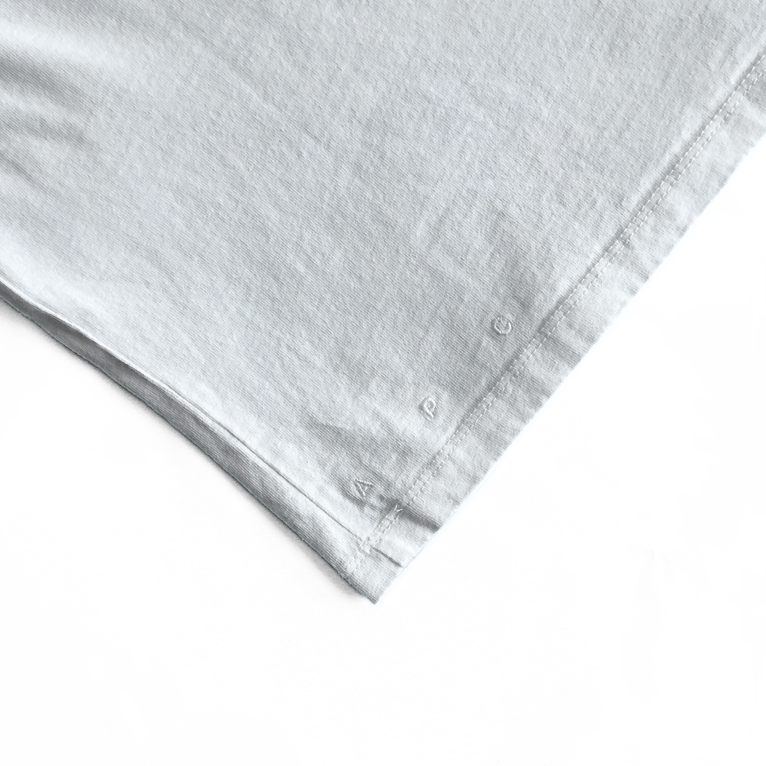 A.P.C. Kraft Box T Shirt in White / Red
