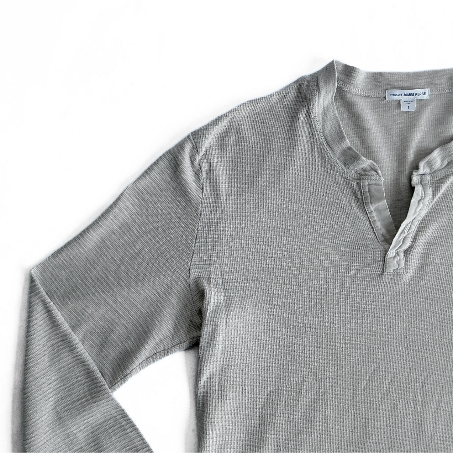 James Perse Waffle Henley T-Shirt in Grey / Navy / Turqoise