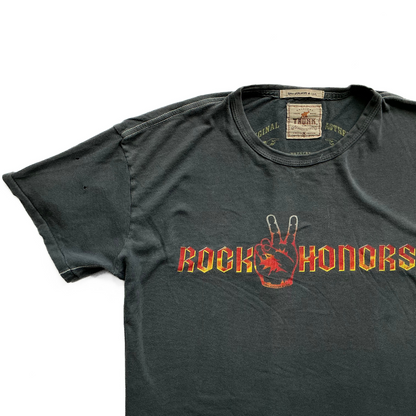 John Varvatos Trunk Rock Honors T-Shirt in Cloud Blue / Red / Yellow