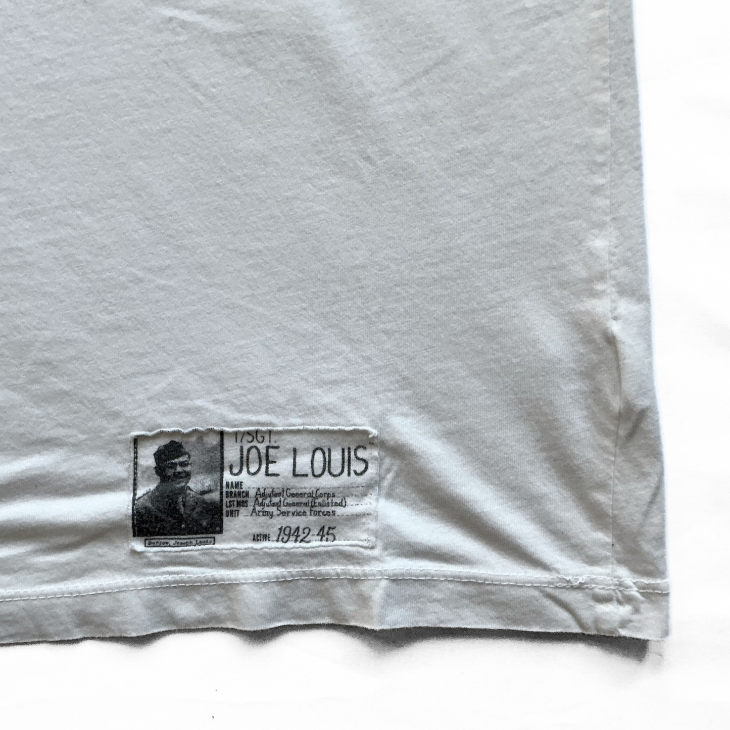 Roots of Fight Joe Louis Fort Riley T-Shirt in White / Red / Black